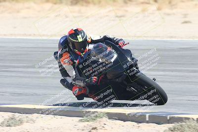 media/Sep-20-2025-Race Pace (Sat) [[d4e1b33f4d]]/Non Verified/Turn 10 Inside (1110am)/